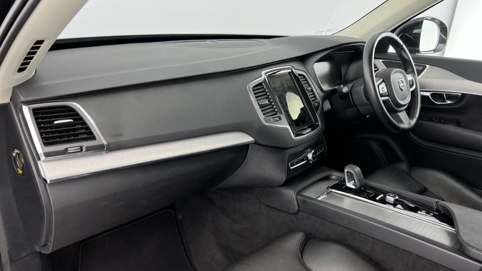 Volvo XC90 Momentum, B5 Awd Mild Hybrid, 7 Seats YR22EJA Black #6