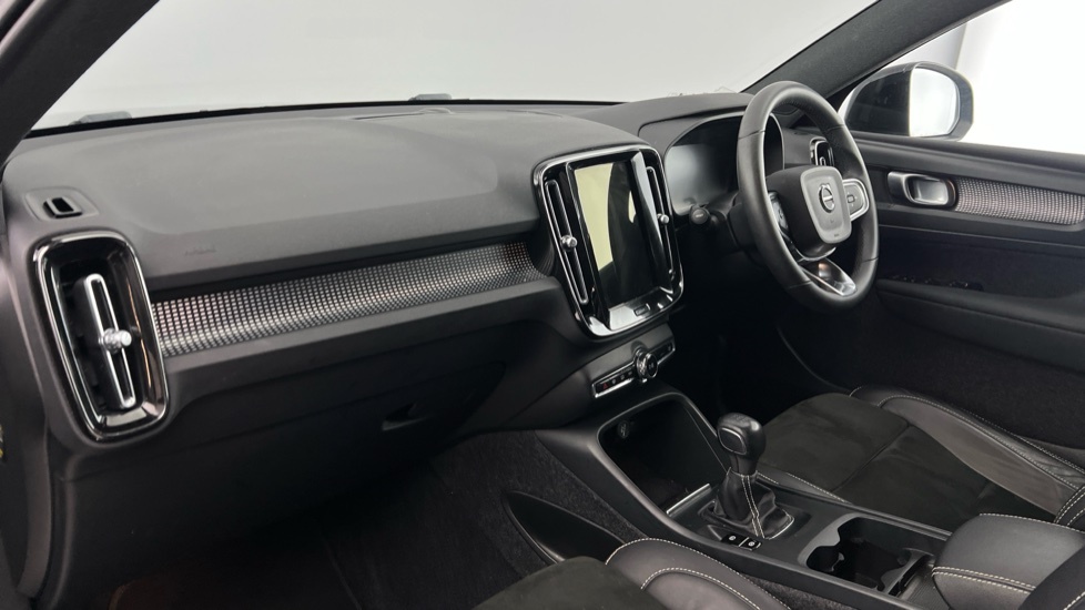 Volvo XC40 1.5 T3 R-design Suv Euro 6 Ss NA22CHG Blue #6