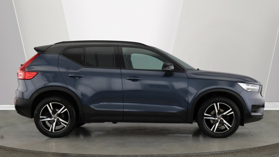 Volvo XC40 1.5 T3 R-design Suv Euro 6 Ss NA22CHG Blue #2
