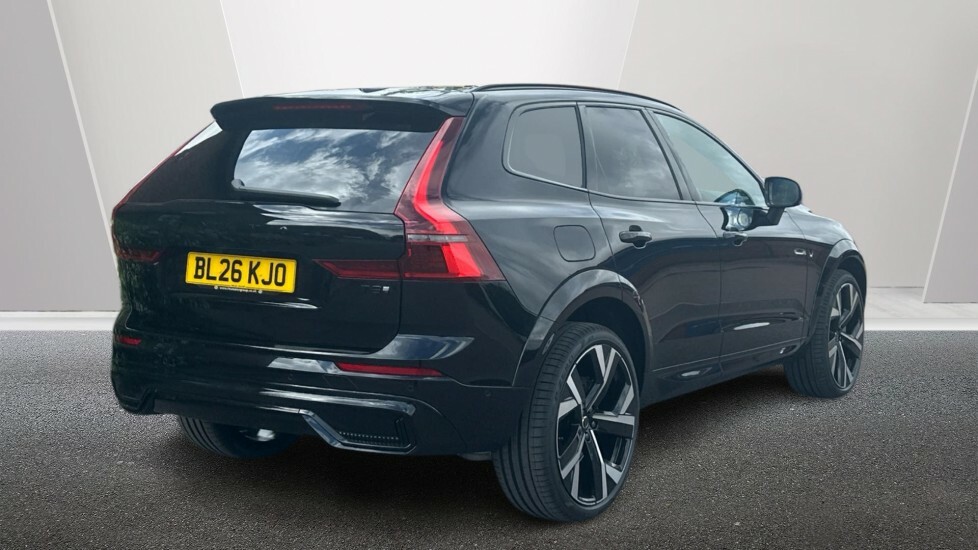 Volvo XC60 Black Edition Ultra, T8 Awd Plug-in Hybrid, Electr BL26KJO Black #2