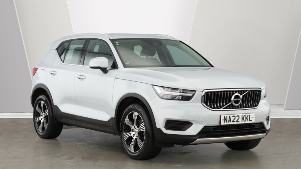 Volvo XC40 Inscription, T3 Silver