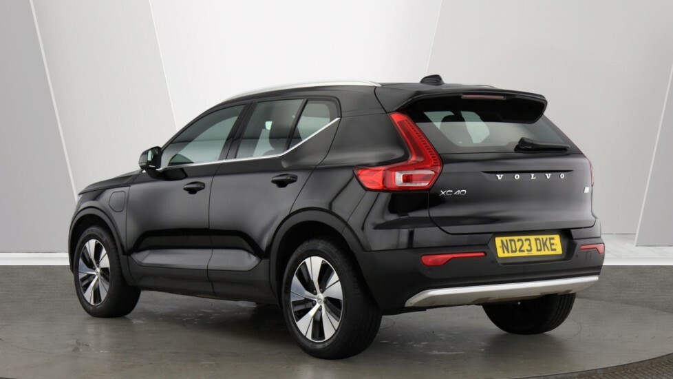 Volvo XC40 Recharge Core, T4 Plug-in Hybrid, ND23DKE Black #3