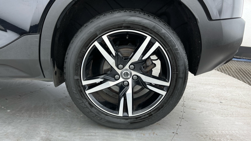 Volvo XC40 R-design, T3 NL22VHJ Black #4