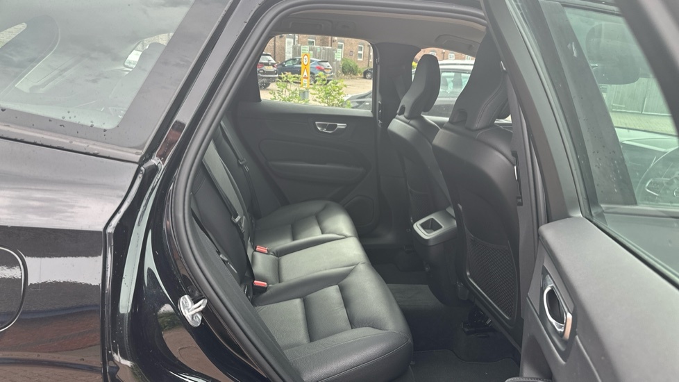 Volvo XC60 Core, B5 Awd Mild Hybrid, VX73LNZ Black #6