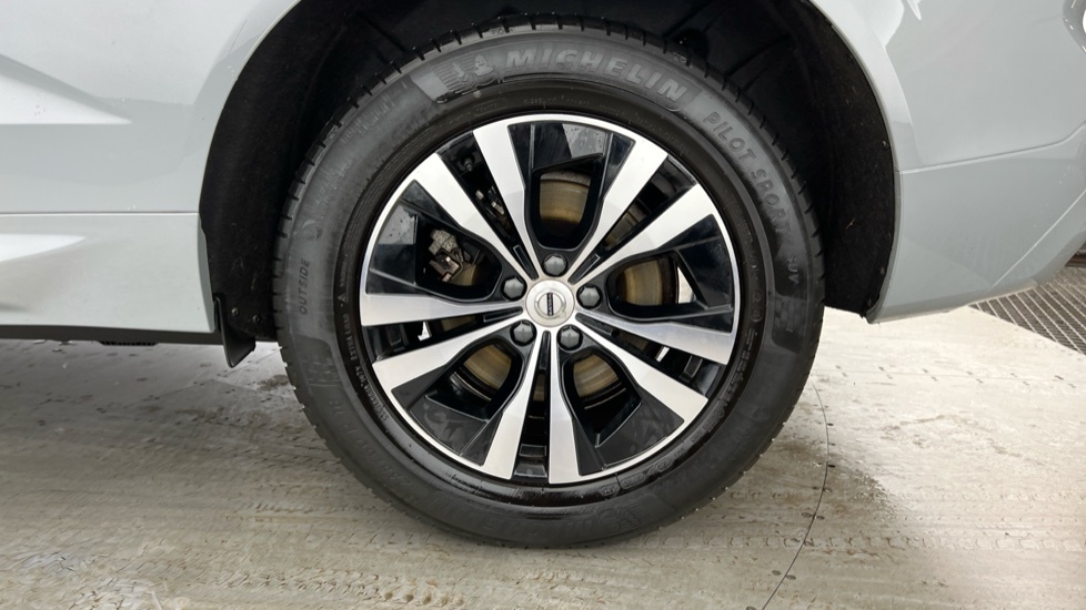 Volvo XC60 Core, B5 Awd Mild Hybrid, YW23ETE Grey #4