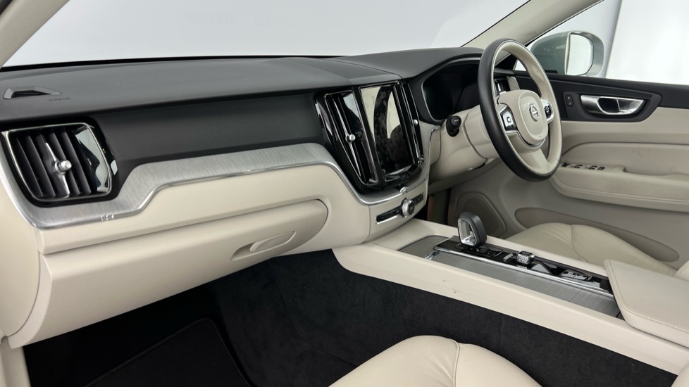 Volvo XC60 Core, B5 Awd Mild Hybrid, YW23ETE Grey #6