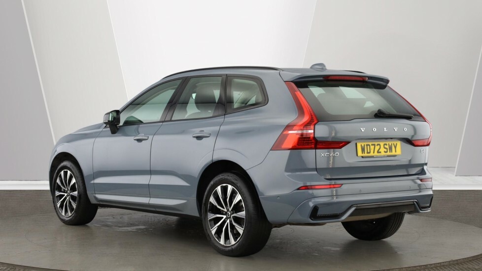 Volvo XC60 Plus, B4 Mild Hybrid, Dark WD72SWY Grey #3