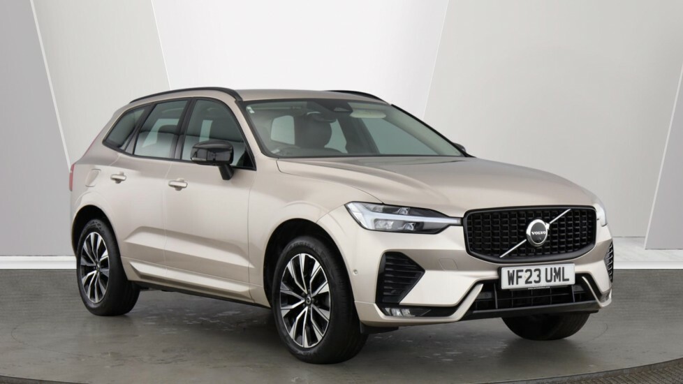 Volvo XC60 Plus, B4 Mild Hybrid, Dark 