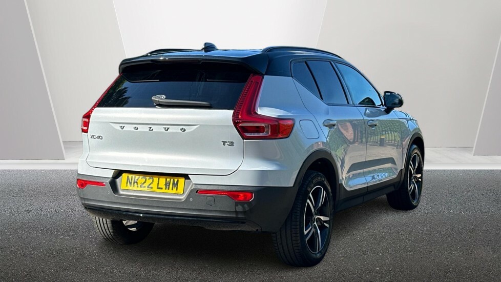 Volvo XC40 1.5 T3 R-design Suv Euro 6 Ss NK22LWM Silver #2