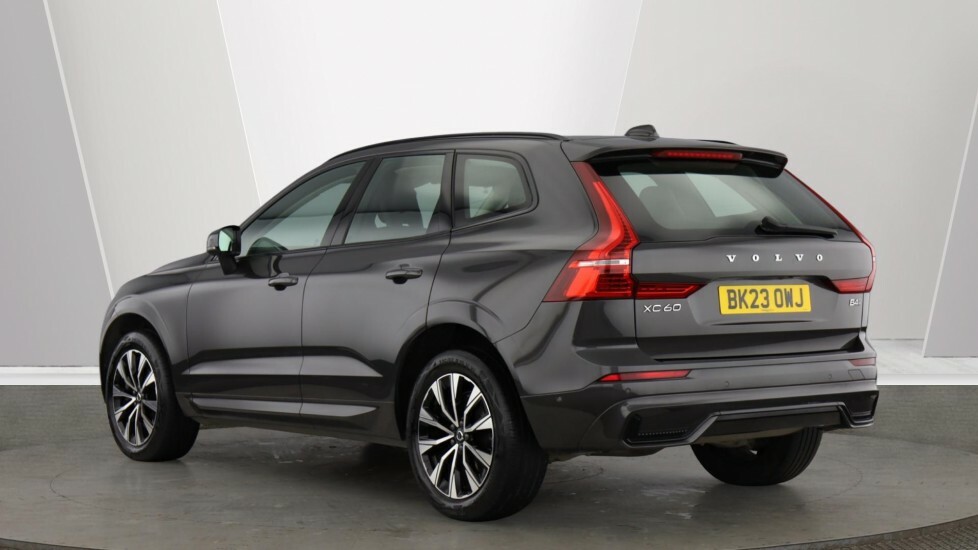 Volvo XC60 2.0 B4 Mhev Plus Suv Hybrid Awd Eu BK23OWJ Grey #3