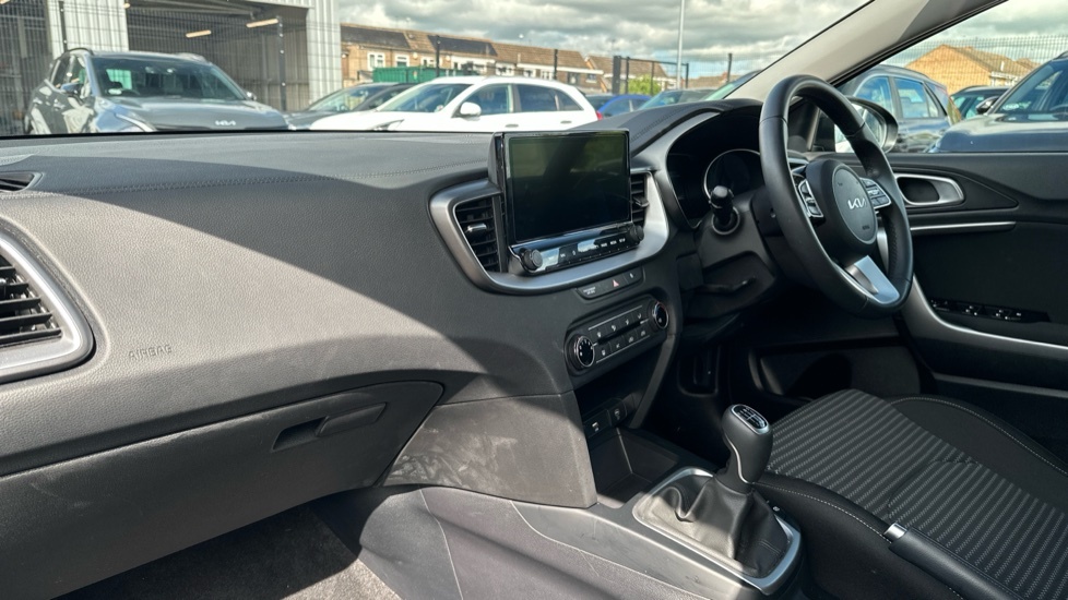 Kia Ceed 1.5 T-gdi Mt 2 FD25MEU Black #3