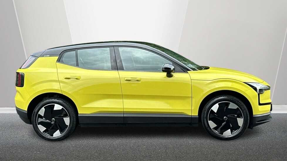 Volvo EX30 Single Motor Extended Range 69Kwh Plus Suv Ele FG25PFZ Yellow #3
