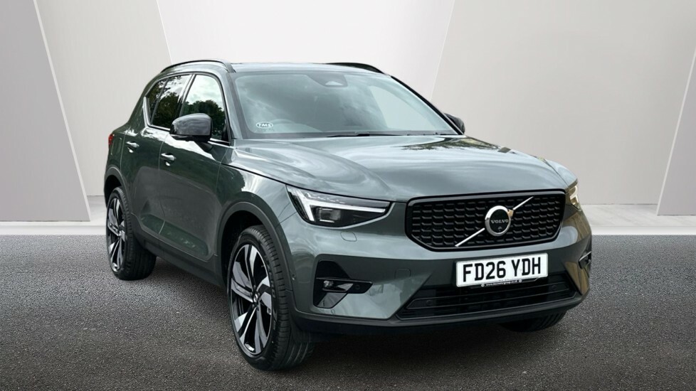 Volvo XC40 Ultra, B4 Mild Hybrid, Dark Forest Lake 