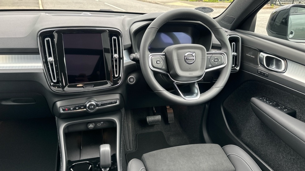 Volvo XC40 Ultra, B4 Mild Hybrid, Dark Forest Lake FD26YDH #4