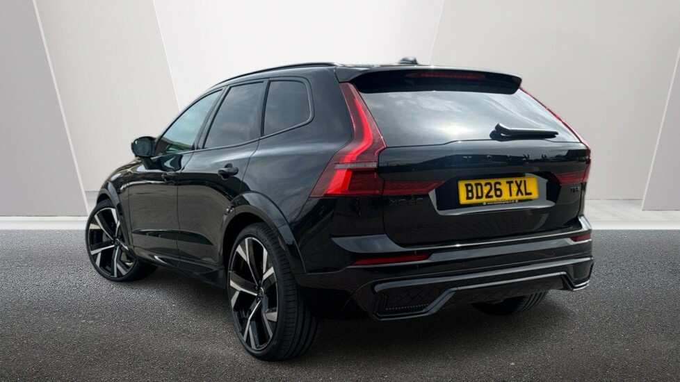 Volvo XC60 Black Edition Ultra, T8 Awd Plug-in Hybrid, Electr BD26TXL Black #2