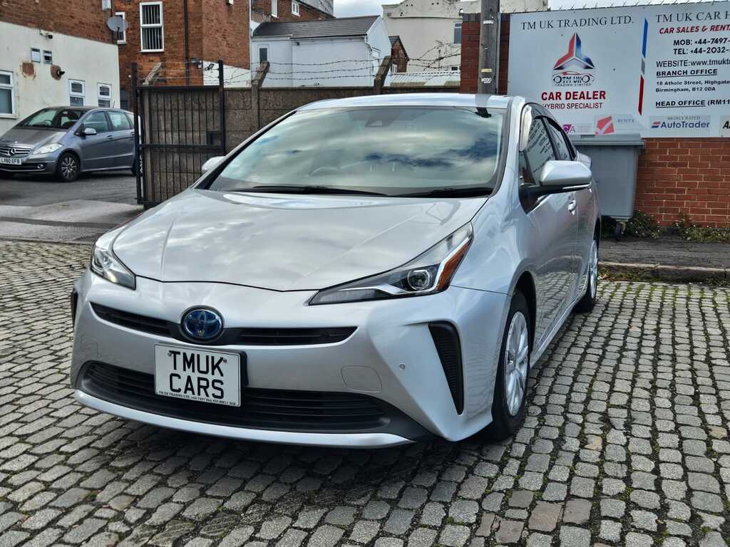 Toyota Prius 1.8 Hybrid 202020 Active 5 Seats Fresh Impo Silver #2