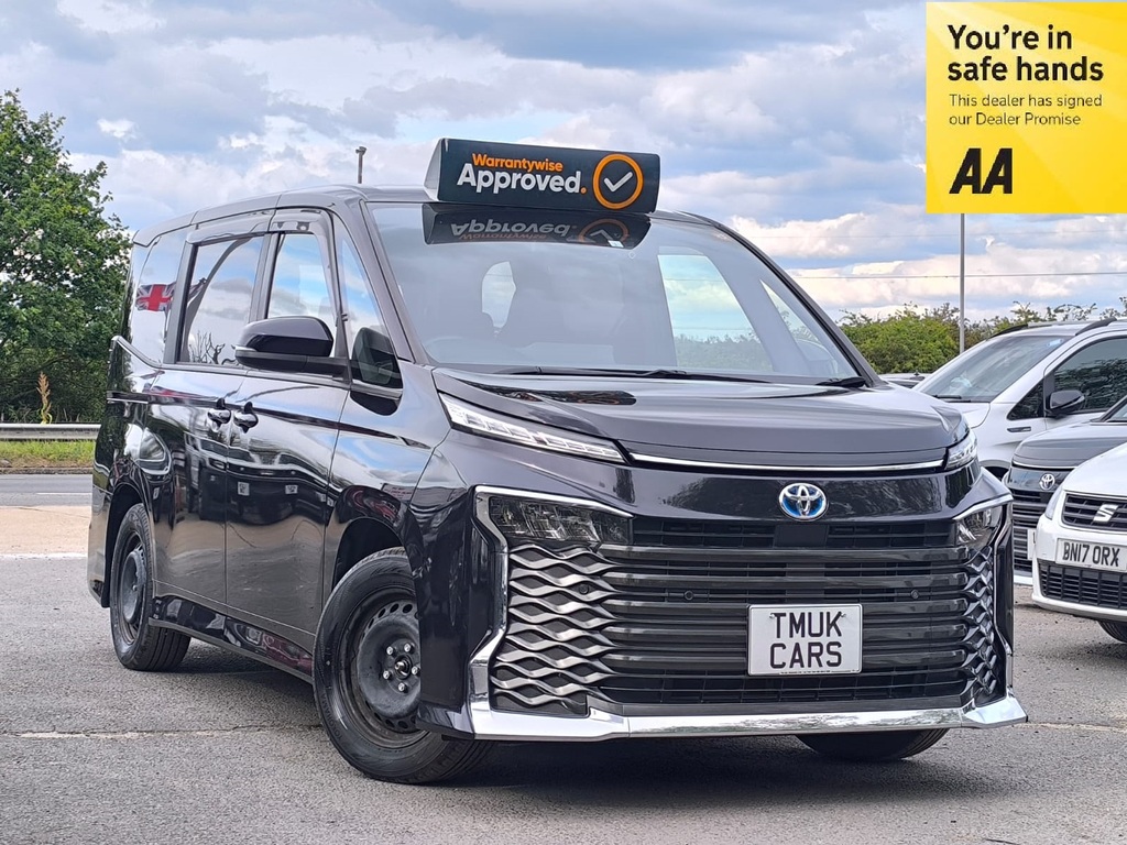 Toyota Voxy 1.8 Hybrid 202372 8 Seats Ulez Free Fresh I Black