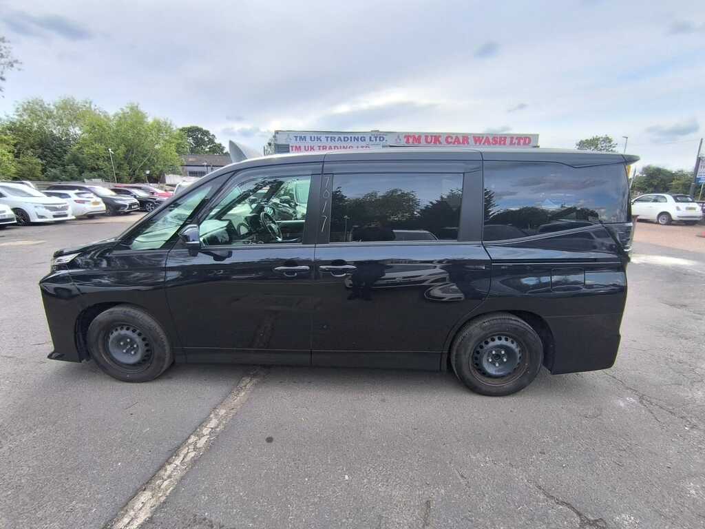 Toyota Voxy 1.8 Hybrid 202372 8 Seats Ulez Free Fresh I LX72CZW Black #6