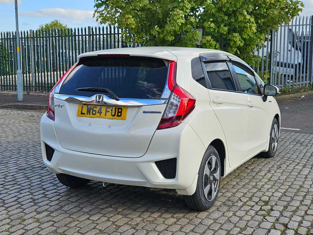Honda Jazz Fit 1.5 Hybrid 201464 5 Seats Fresh Import LW64FUB White #3