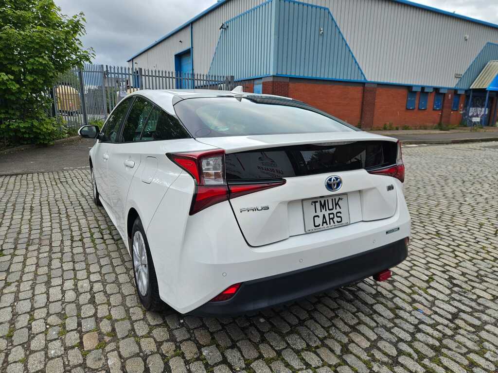 Toyota Prius 1.8 Hybrid 202020 Active 5 Seats Fresh Impo  White #4