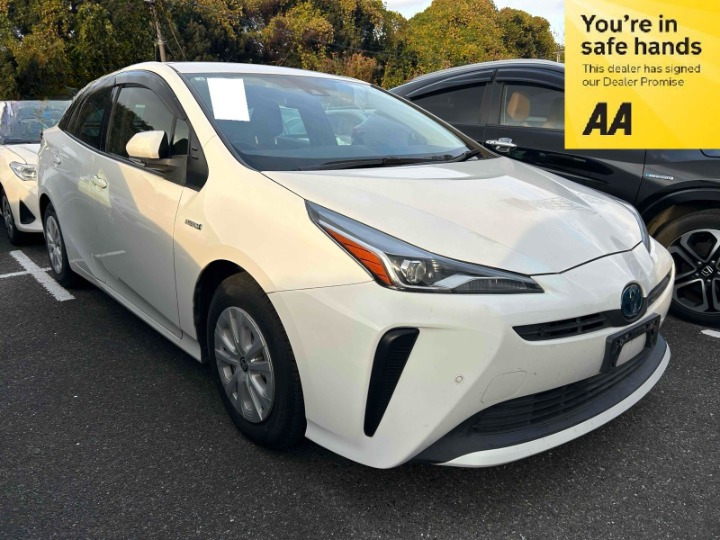 Toyota Prius 1.8 Hybrid 202020 5 Seats Ulez Free Fresh I White