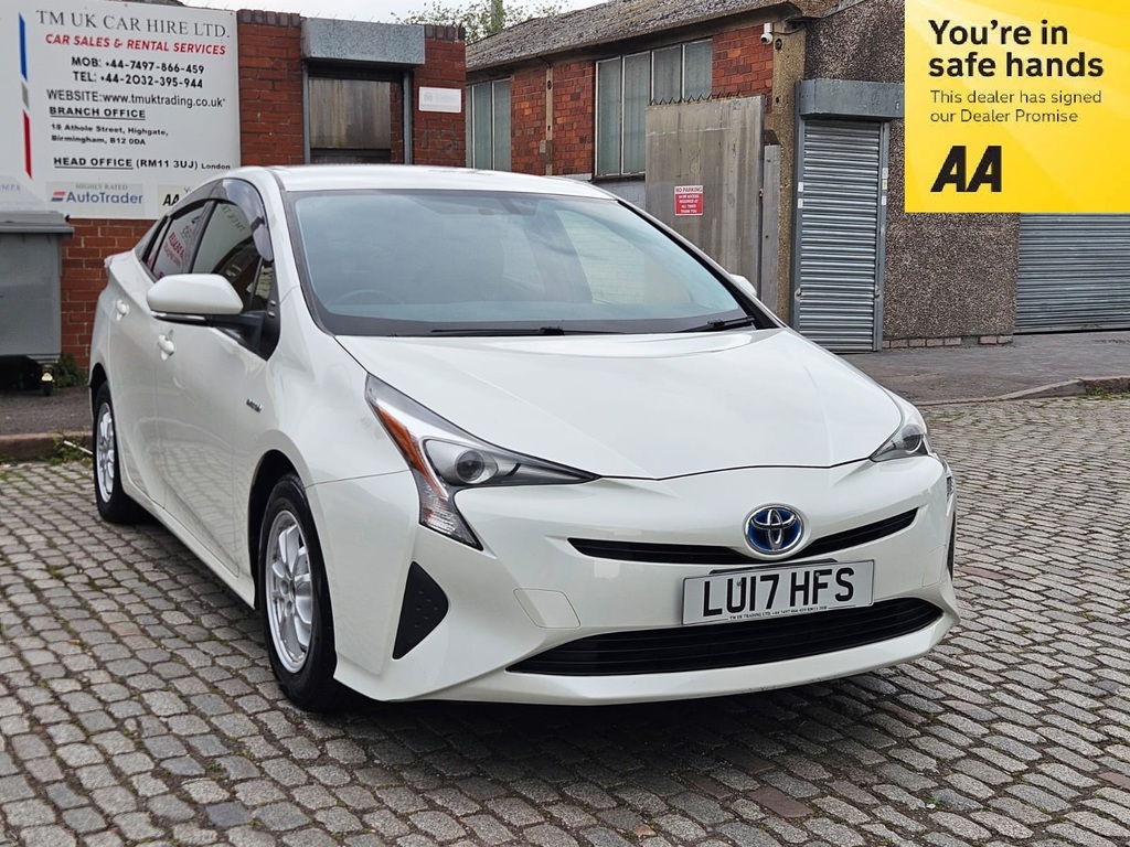 Toyota Prius 1.8 Hybrid 201717 Active 5 Seats White
