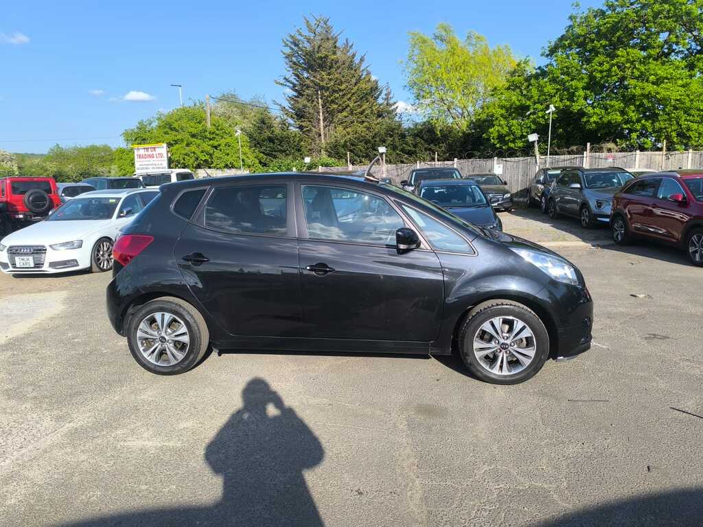 Kia Venga 1.6 201767 5 Seats 2 Keys U MF67NKM Black #5
