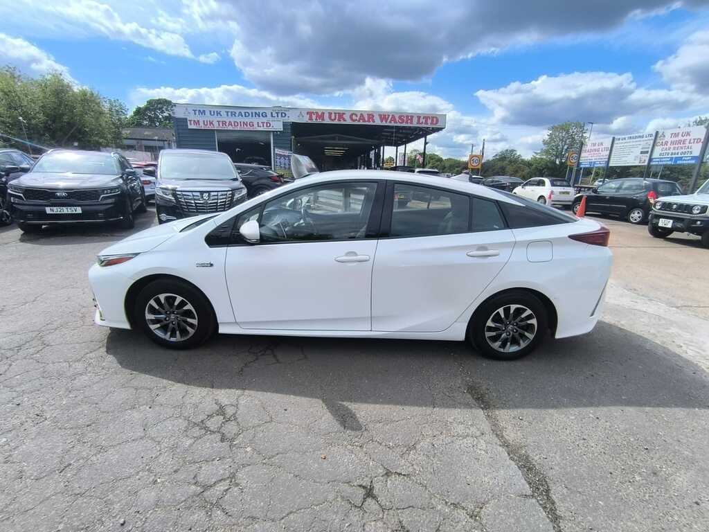Toyota Prius+ 1.8 Plugin Hybrid 201969 8.8Kwh Business Edition YT69EKX White #6
