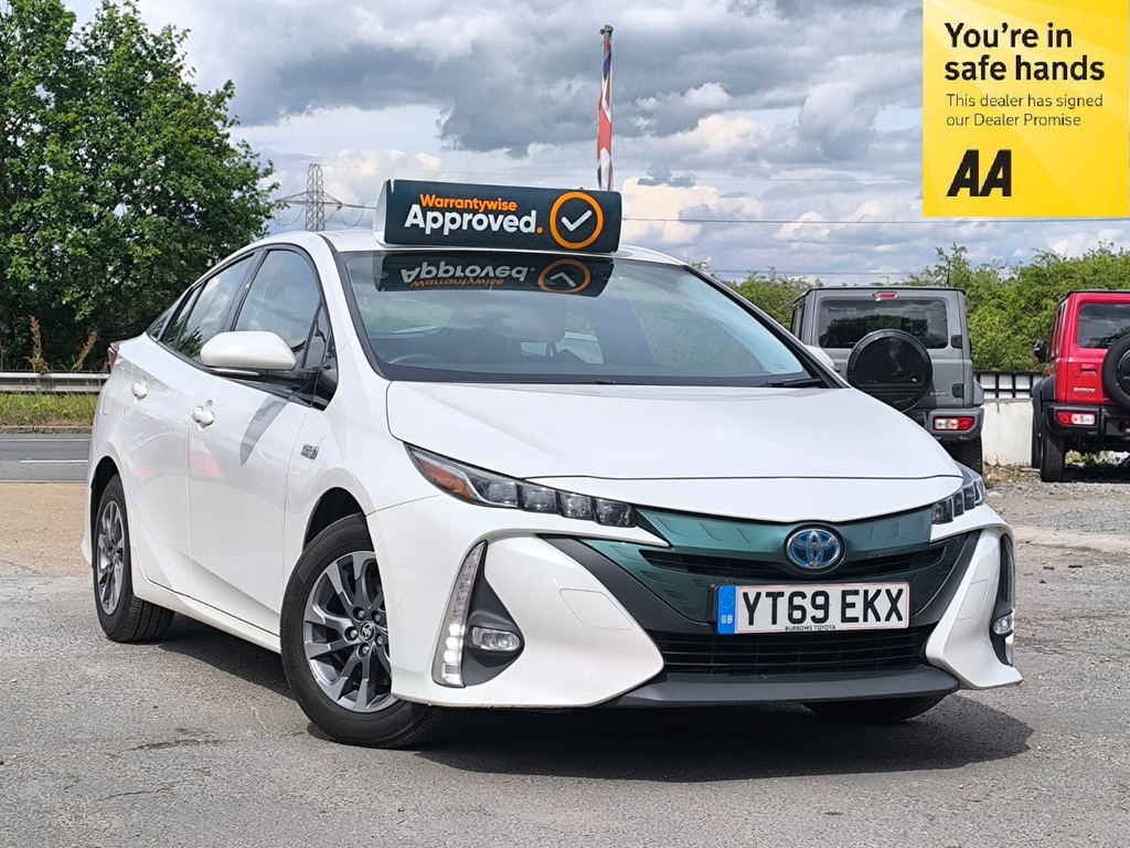 Toyota Prius+ 1.8 Plugin Hybrid 201969 8.8Kwh Business Edition YT69EKX White