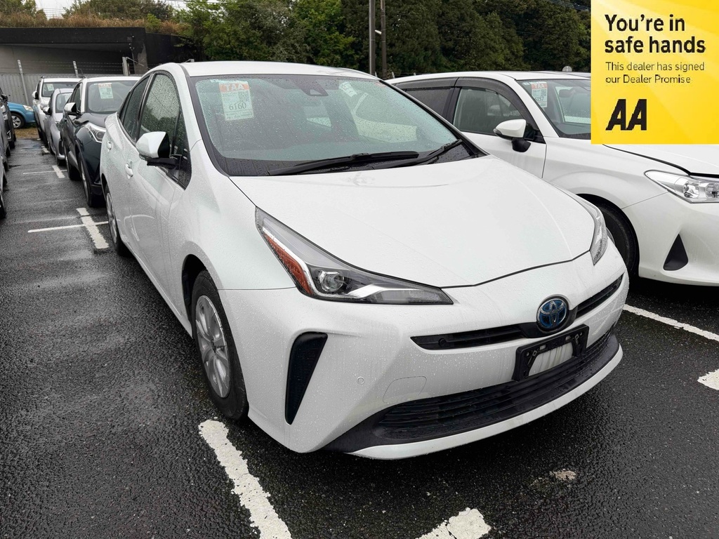 Toyota Prius 1.8 Hybrid 202121 Active 5 Seats Ulez Free White