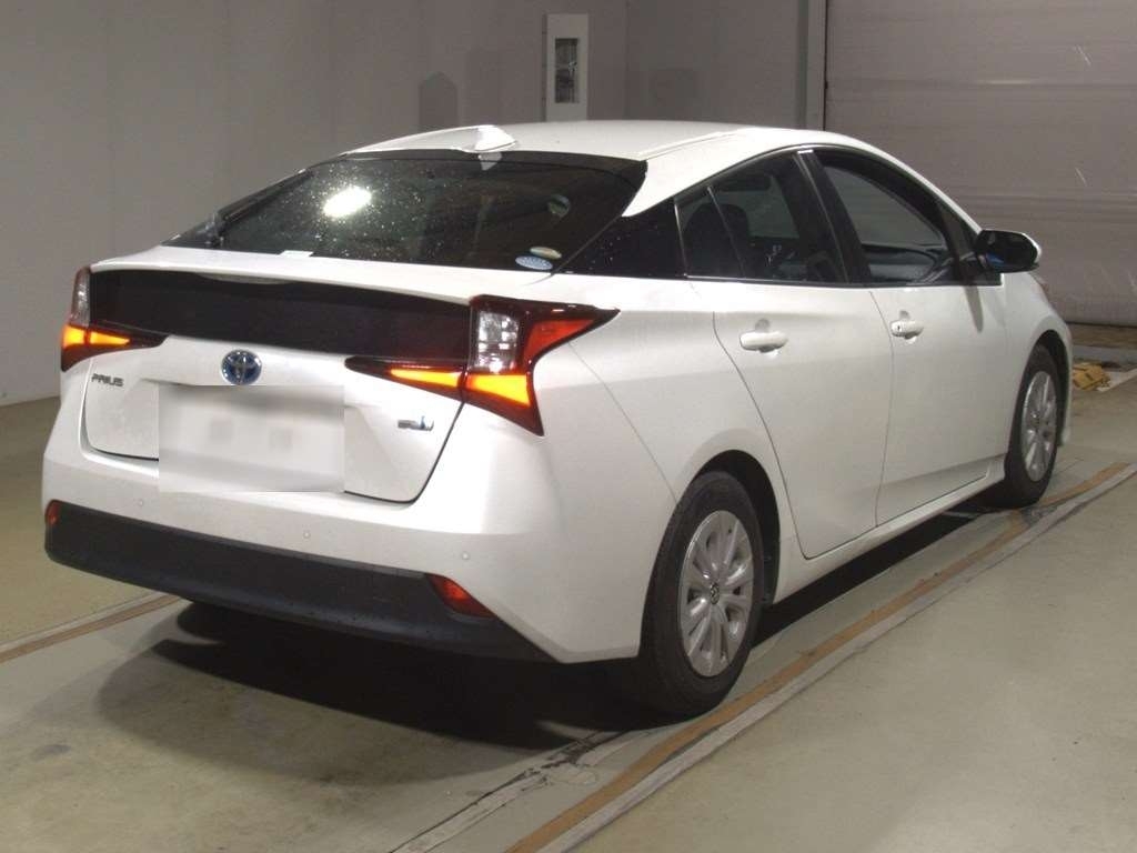 Toyota Prius 1.8 Hybrid 202170 Active 5 Seats Ulez Free  White #2