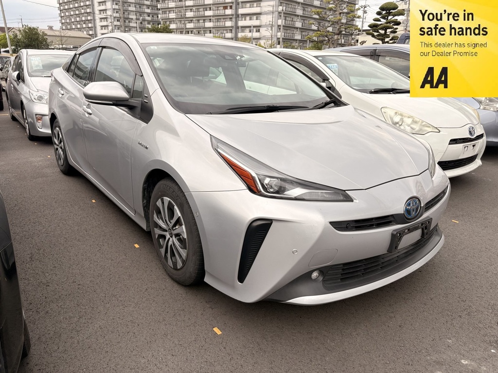 Toyota Prius 1.8 Hybrid 201919 Active 5 Seats Ulez Free Silver