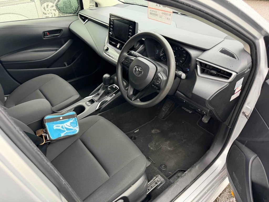 Toyota Corolla 1.8 Hybrid 202070 Icon Touring Sports 5 Seats Silver #3