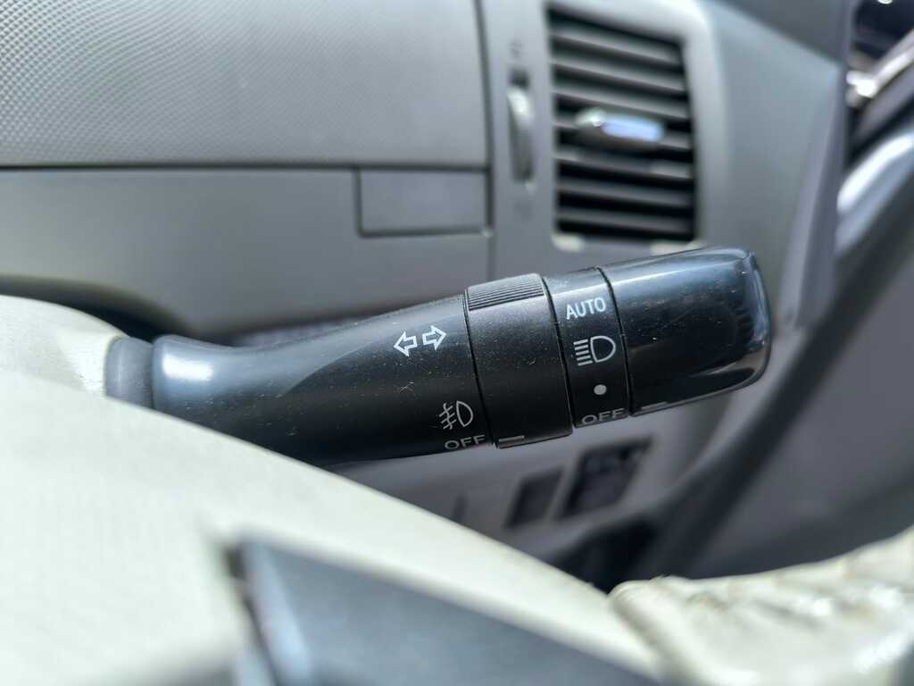 Toyota Estima Mpv Blue #22