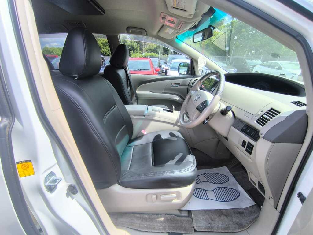 Toyota Estima Mpv Blue #9