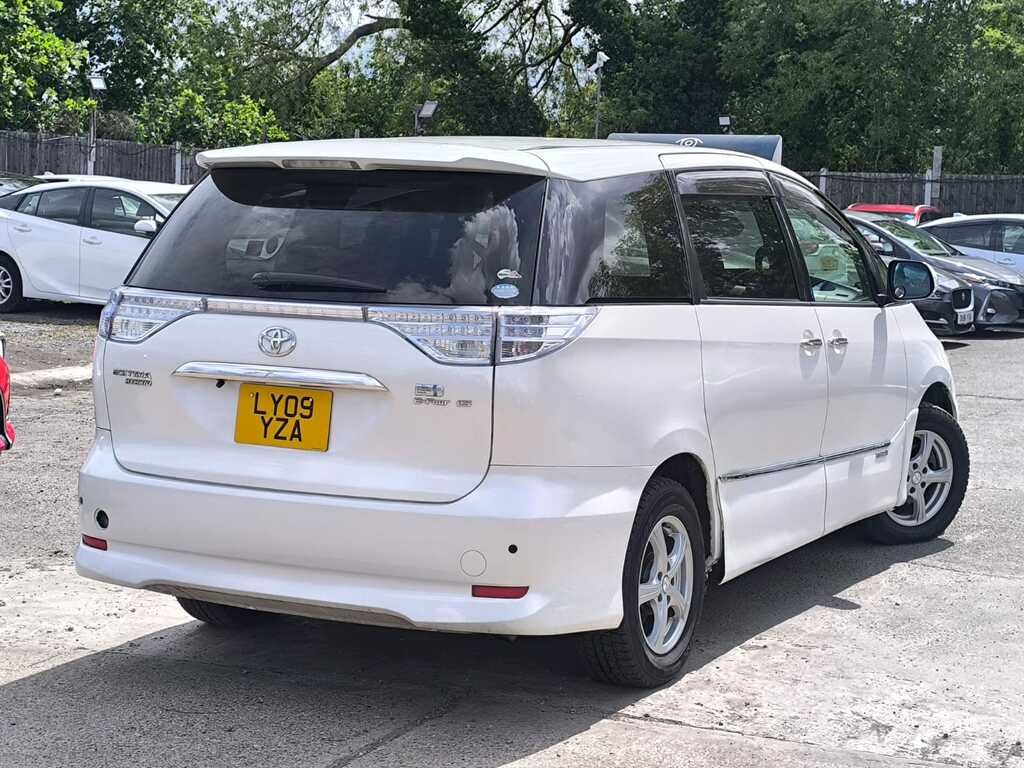 Toyota Estima Mpv Blue #3
