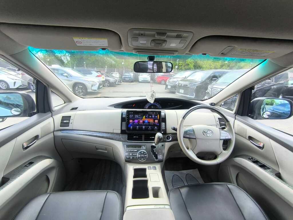 Toyota Estima Mpv Blue #14