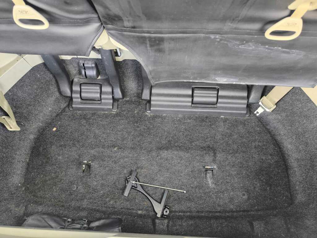 Toyota Estima Mpv Blue #33
