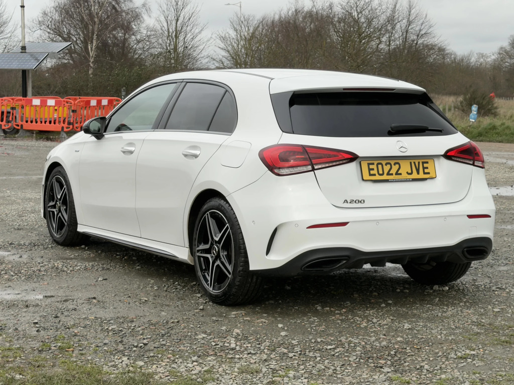 Mercedes-Benz A Class 1.3 202222 A200 Amg Line Edition Premium EO22JVE White #4