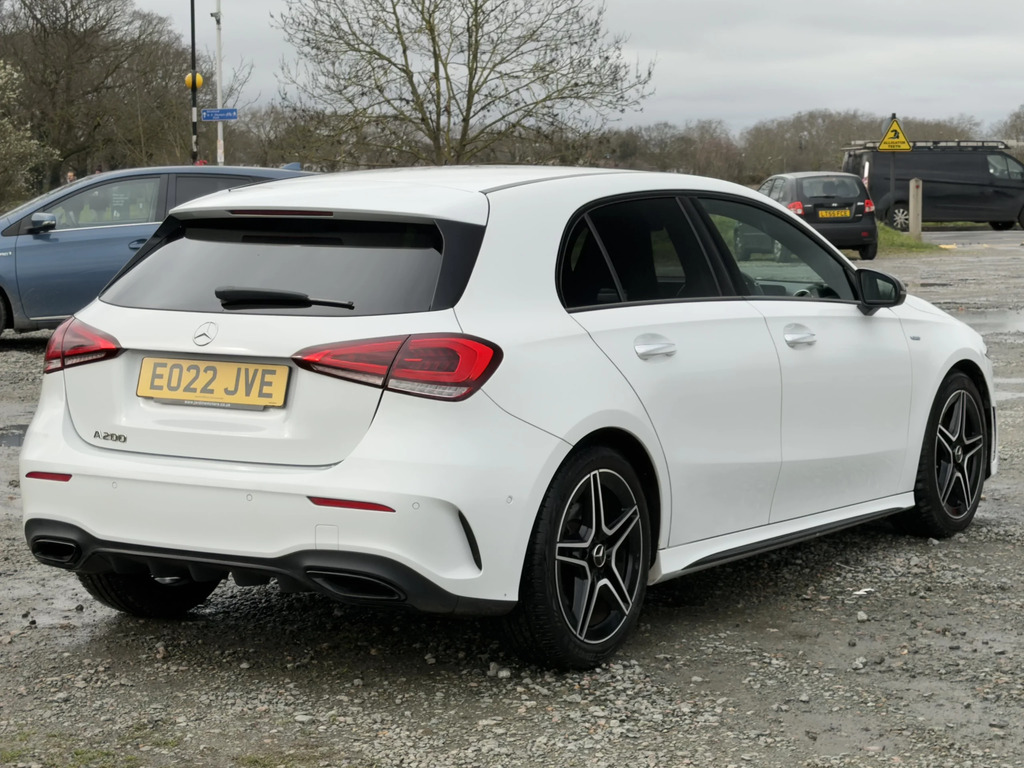 Mercedes-Benz A Class 1.3 202222 A200 Amg Line Edition Premium EO22JVE White #3