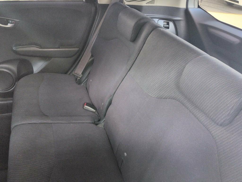 Honda Jazz Fit 1.3 Hybrid 201212 5 Seats Ulez Free Fre Silver #6