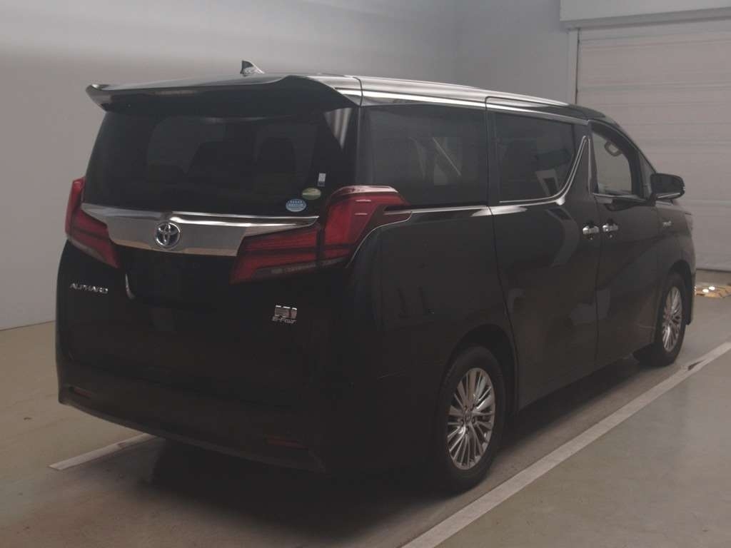 Toyota Alphard 2.5 Hybrid 202121 7 Seats 4Wd Mpv Black #2