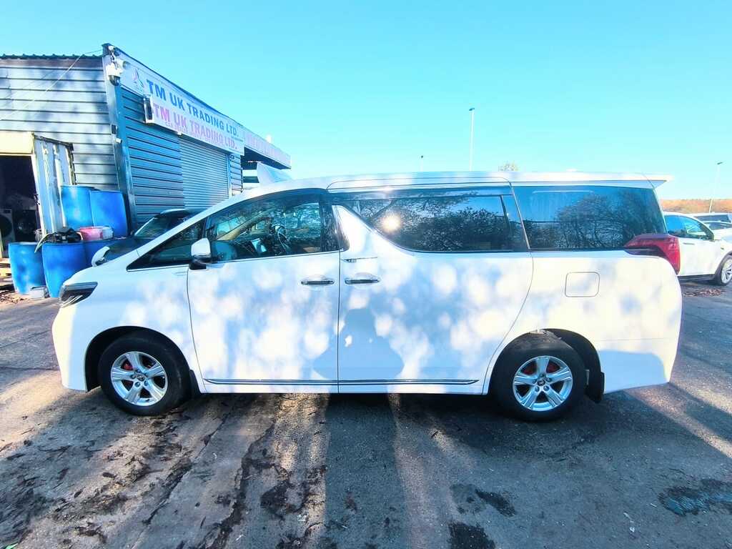Toyota Alphard 2.5 Hybrid 202222 7 Seats 2 Keys 4Wd Mpv Ule White #6