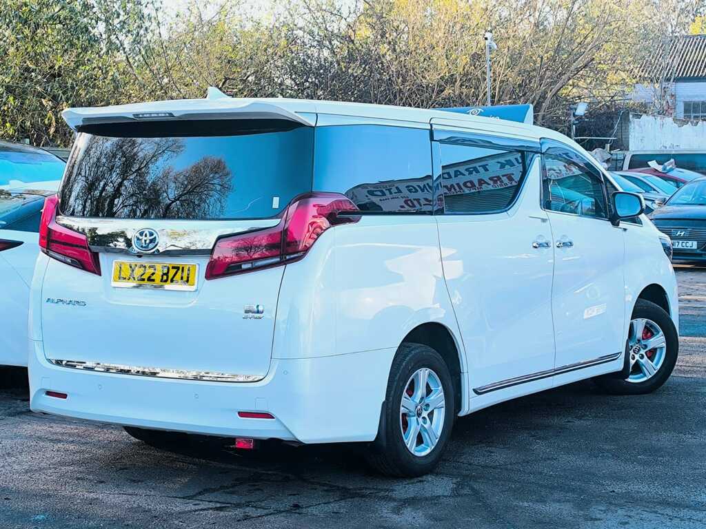 Toyota Alphard 2.5 Hybrid 202222 7 Seats 2 Keys 4Wd Mpv Ule White #3