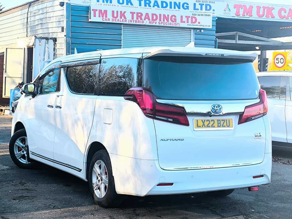 Toyota Alphard 2.5 Hybrid 202222 7 Seats 2 Keys 4Wd Mpv Ule White #4