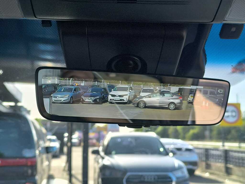 Toyota Alphard Hatchback Black #26