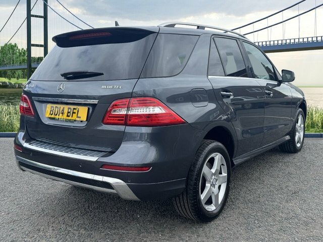 Mercedes-Benz M Class 3.0 Ml350 V6 Bluetec Amg Sport Suv G-tr Grey #3