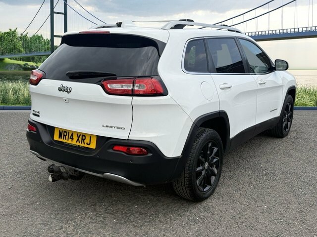 Jeep Cherokee 2.0L 138 Bhp White #3