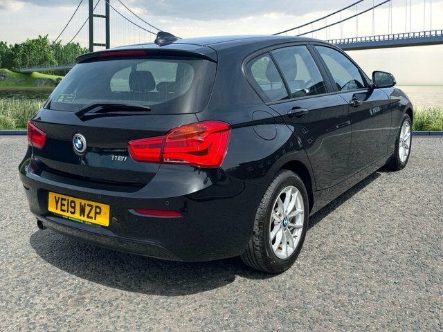 BMW 1 Series 1.5 118I Gpf Se Hatchback Euro 6 YE19WZP Black #3