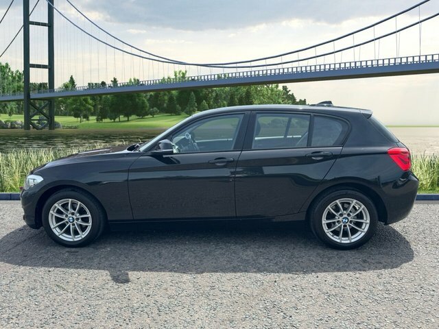 BMW 1 Series 1.5 118I Gpf Se Hatchback Euro 6 YE19WZP Black #6